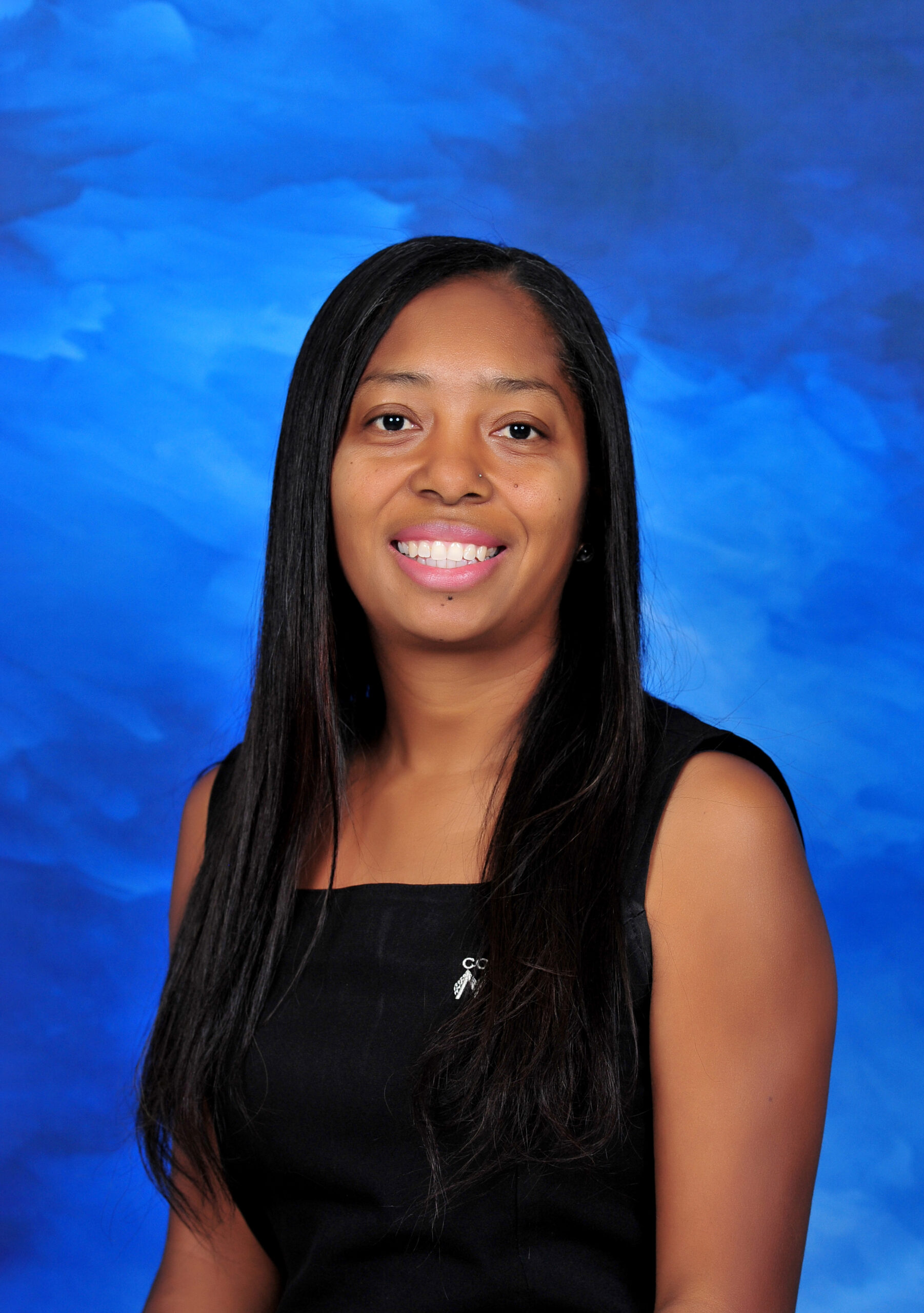 Regiana da S. Trindade (Regi)